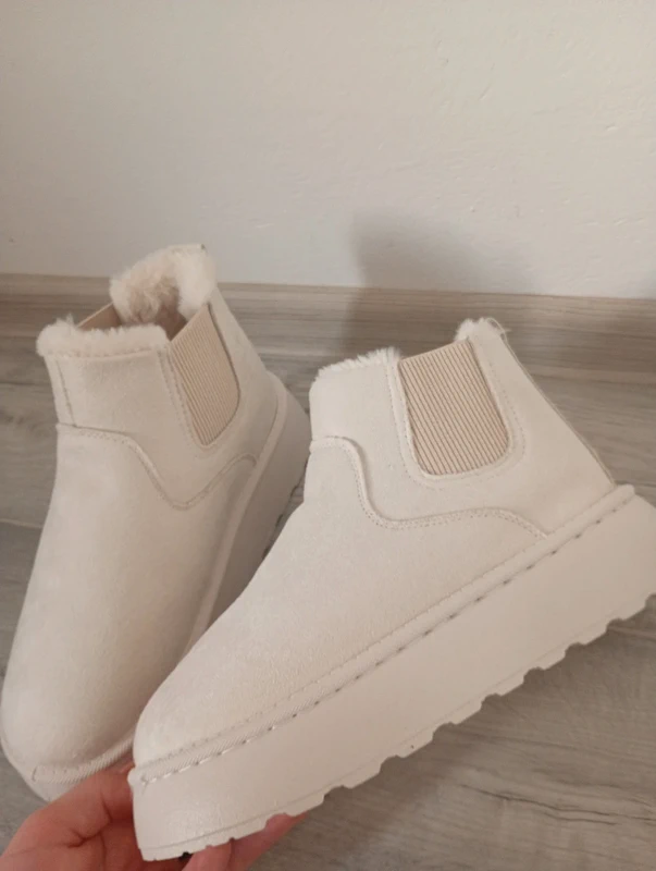 kremowe sniegowce damskie rozmiar 39