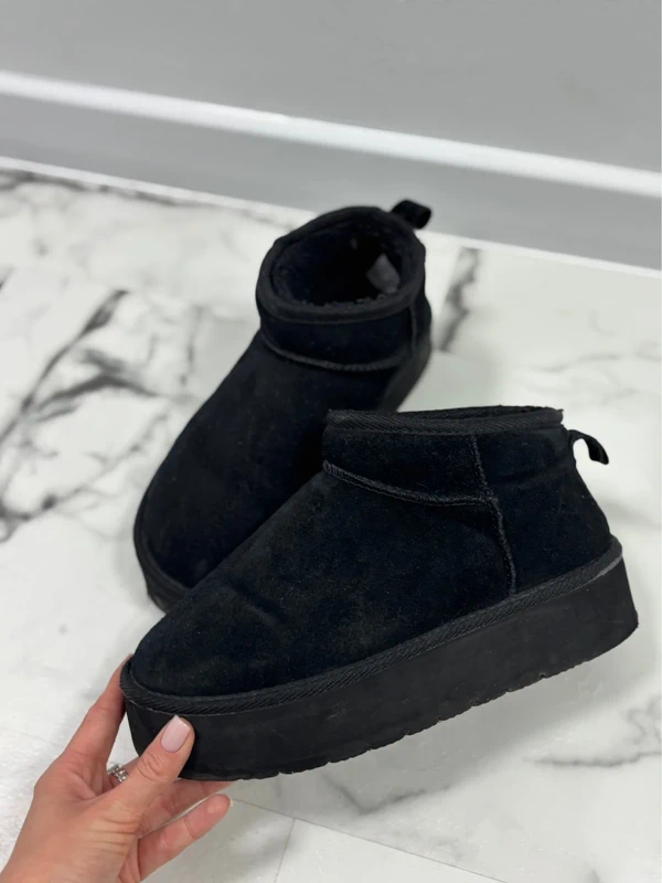 czarne zamszowe sniegowce damskie na platformie